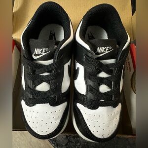 Toddler Nike Dunk size 8C